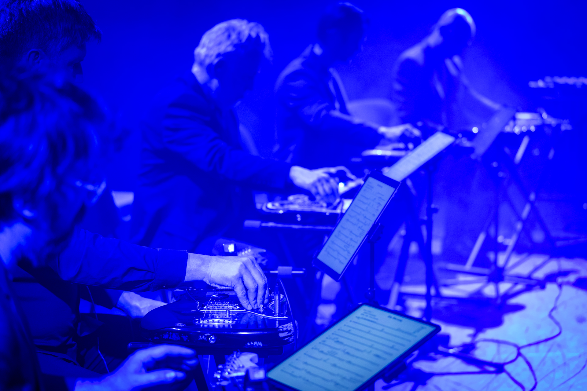 Avenue-Azure-The-Burning_31-3-